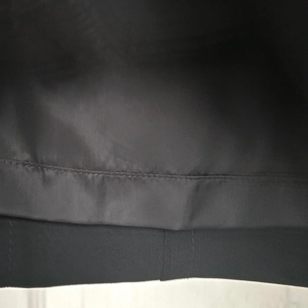 Akris Punto Black Wool Pencil Skirt Exposed Stitch Size 10